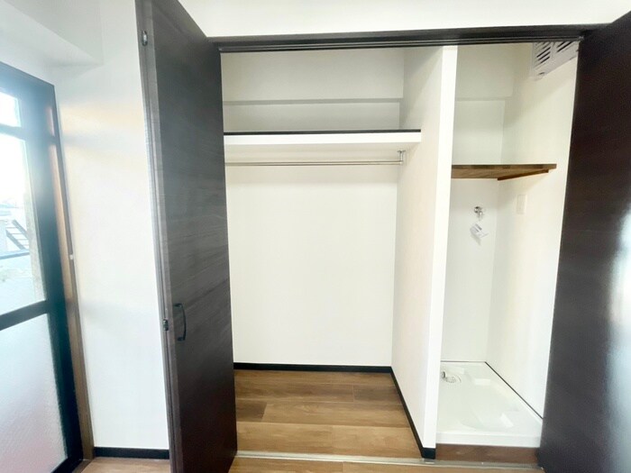 物件内観写真18　(収納)