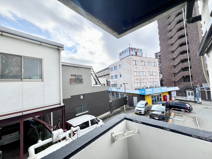 物件内観写真21　(室内からの展望)