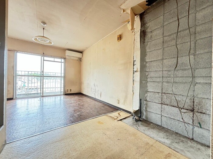 物件内観写真9　(居室)