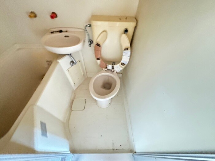 物件内観写真12　(トイレ)