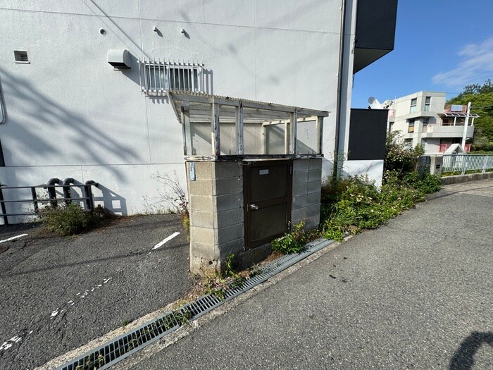 物件外観写真6　(建物設備)