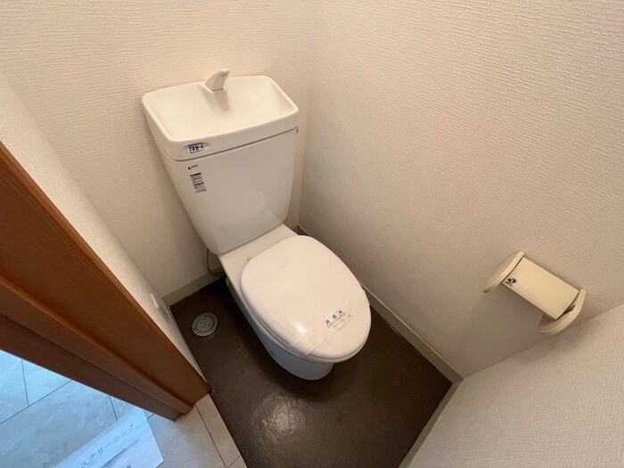 物件内観写真10　(トイレ)