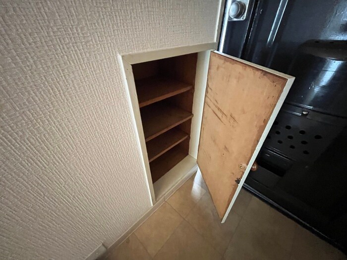物件内観写真16　(靴箱)