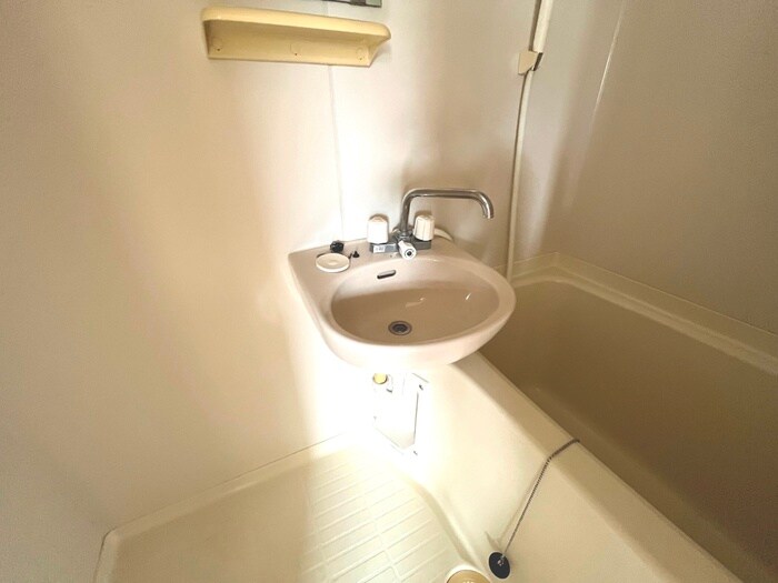 物件内観写真9　(洗面)