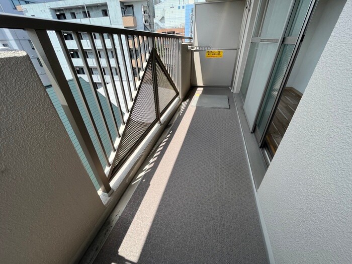 物件内観写真17　(ベランダ・バルコニー)