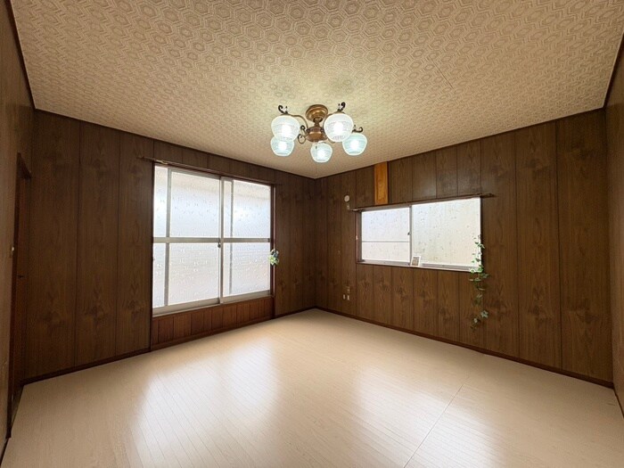 物件内観写真8　(居室)