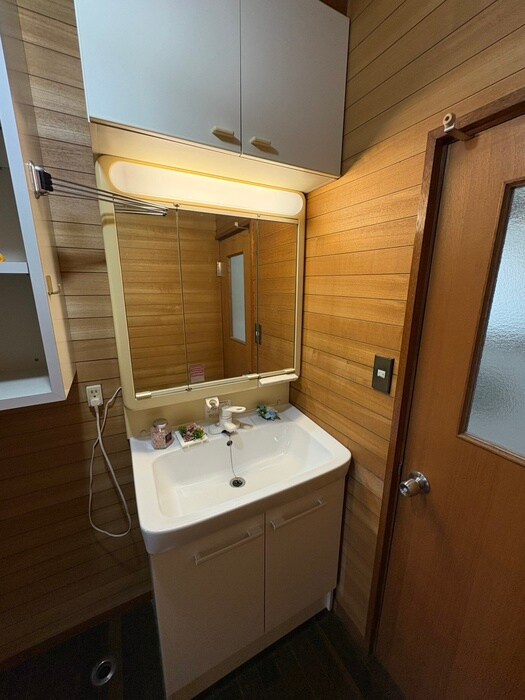 物件内観写真16　(洗面)