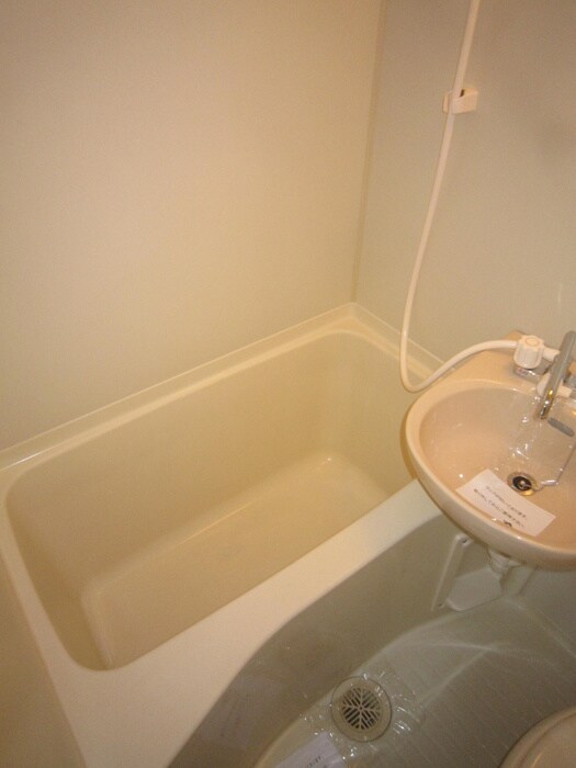 物件内観写真9　(バス／シャワールーム等)