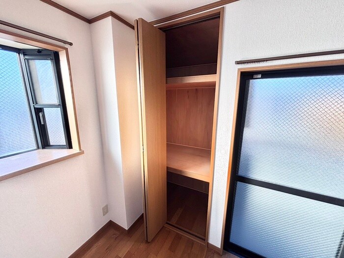 物件内観写真11　(収納)