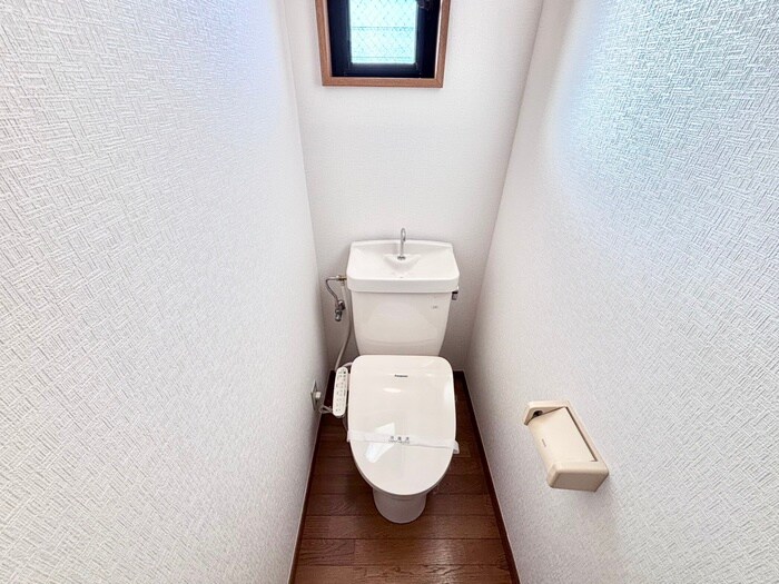 物件内観写真16　(トイレ)