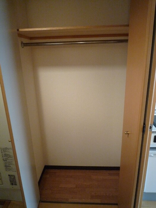 物件内観写真13　(収納)