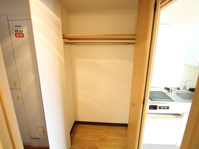 物件内観写真20　(収納)