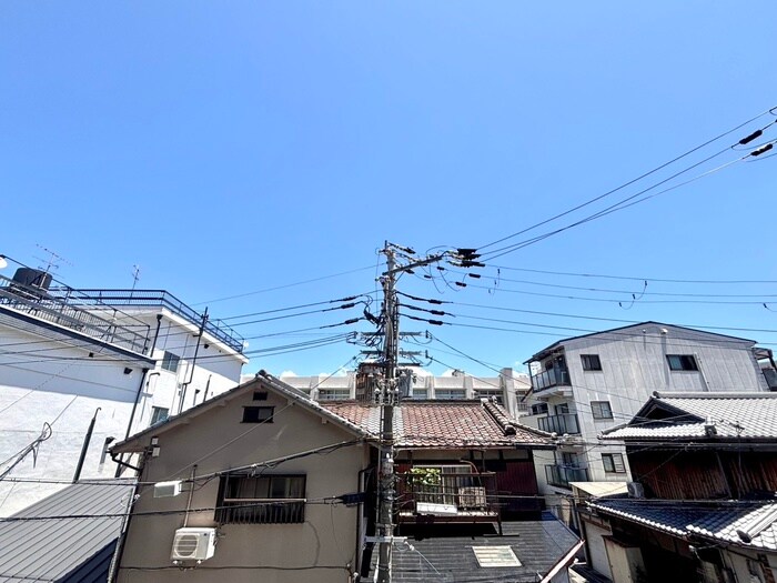 物件内観写真13　(室内からの展望)