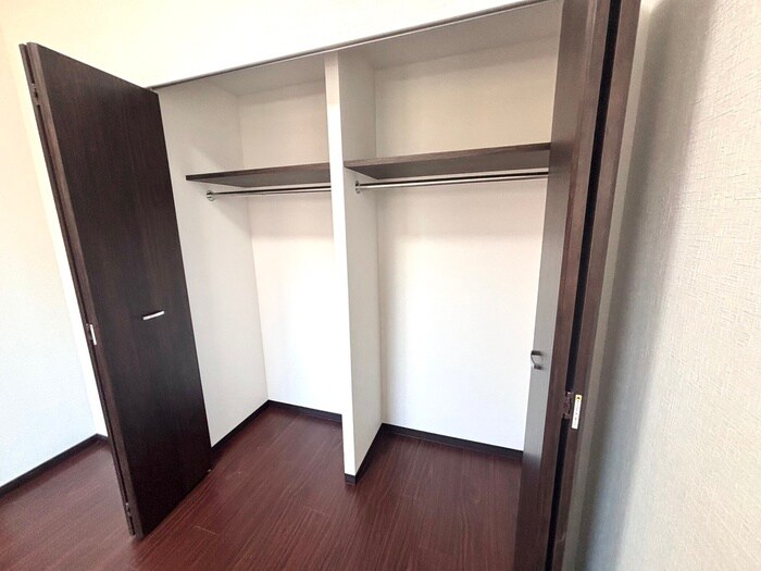 物件内観写真16　(収納)