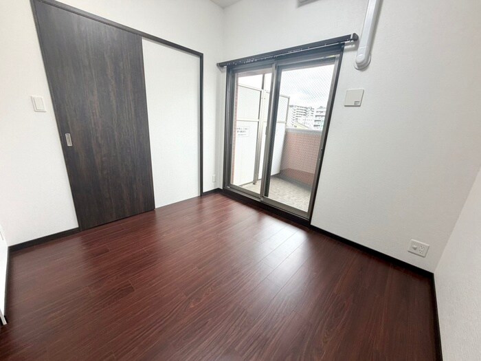 物件内観写真18　(居室)