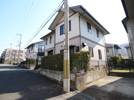 東豊中タウンハウスB号地外観写真