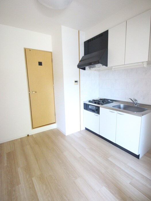 物件内観写真12　(居室)