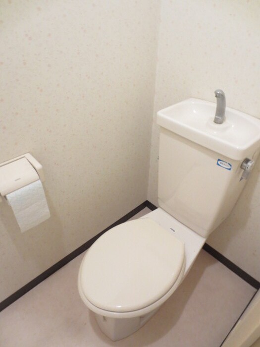 物件内観写真13　(トイレ)