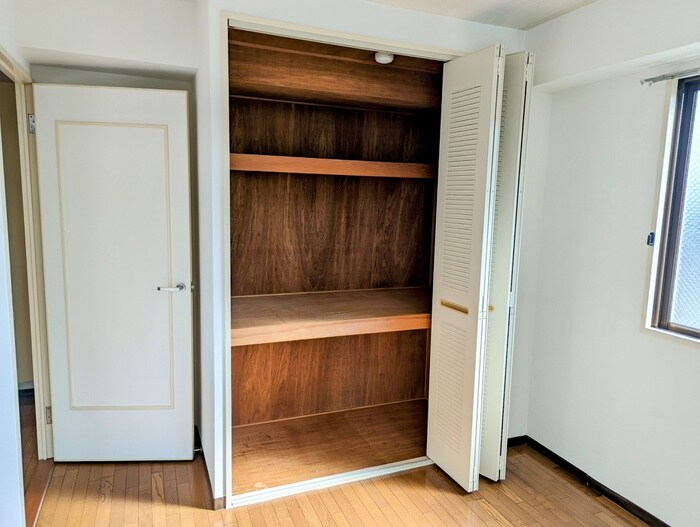 物件内観写真14　(収納)