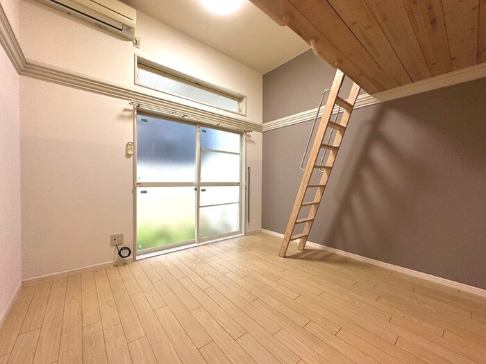 物件内観写真10　(居室)