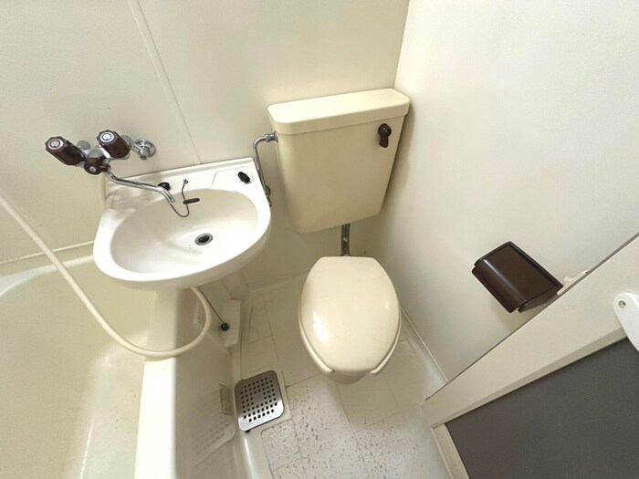 物件内観写真17　(トイレ)