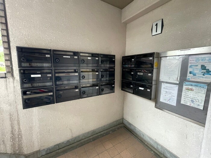 物件外観写真6　(建物設備)