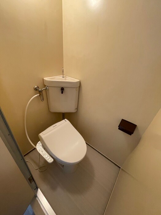 物件内観写真14　(トイレ)