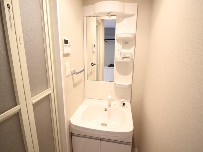 物件内観写真11　(洗面)