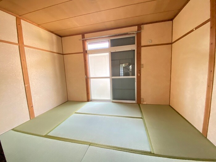 物件内観写真10　(居室)