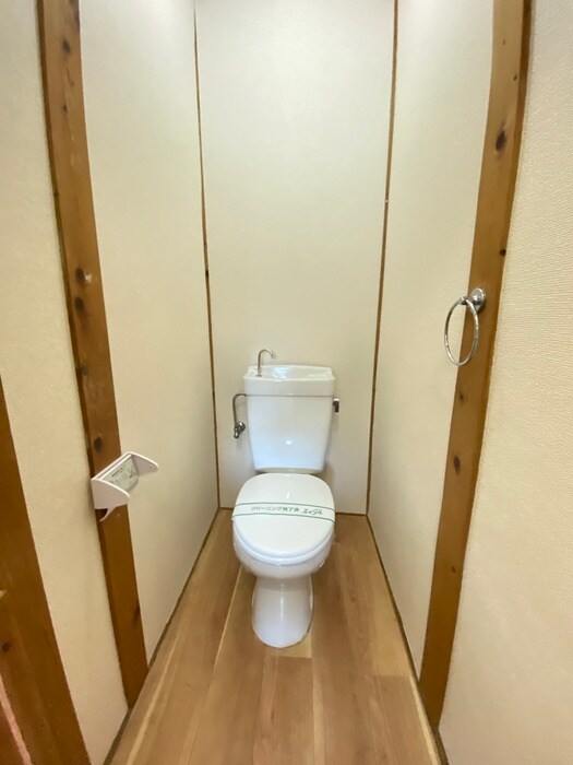 物件内観写真11　(トイレ)