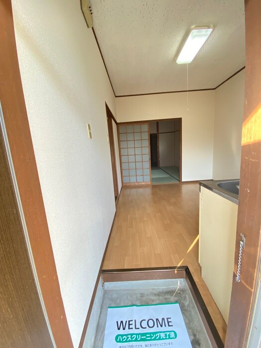 物件内観写真15　(玄関)
