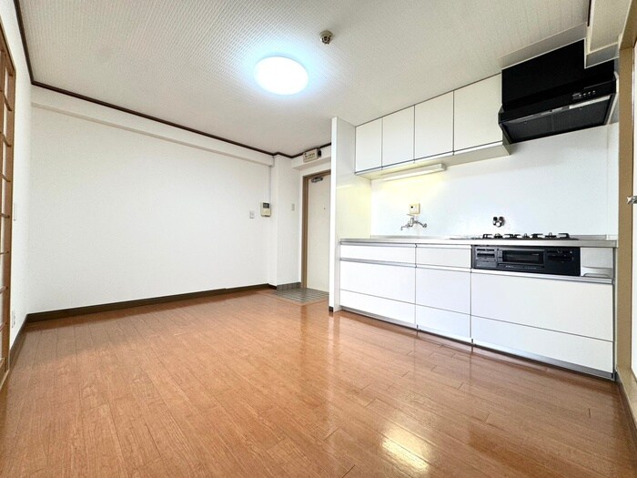 物件内観写真7　(居室)