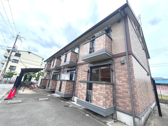 物件外観写真2　(外観写真)