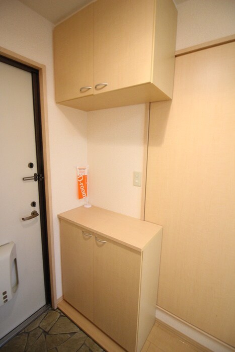 物件内観写真15　(靴箱)