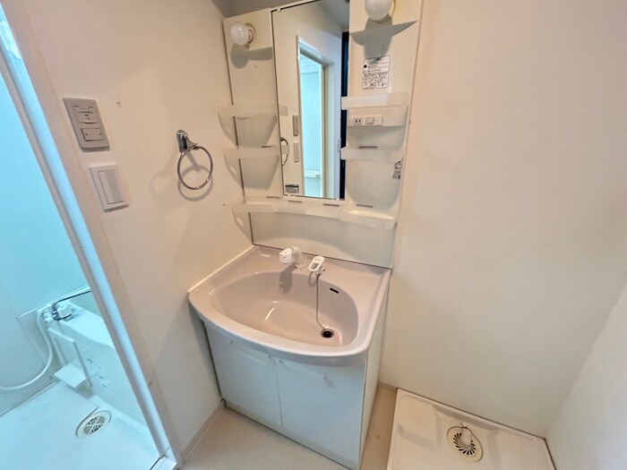 物件内観写真14　(洗面)