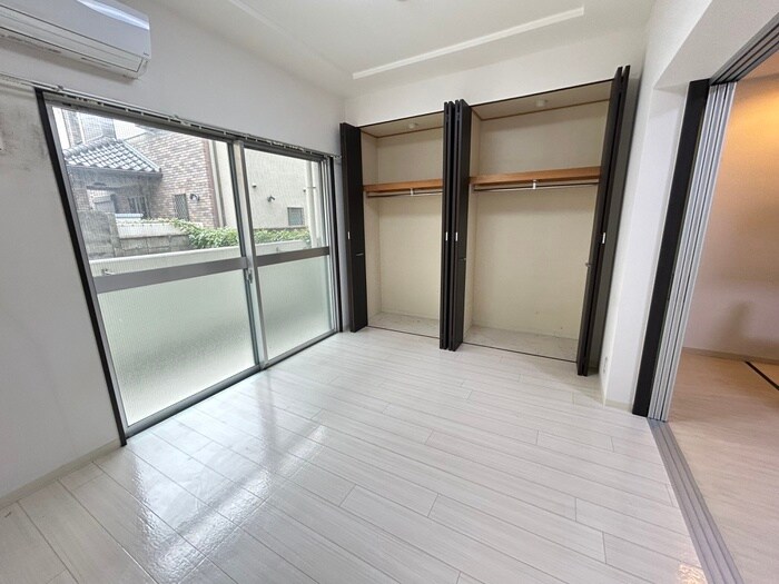 物件内観写真22　(居室)