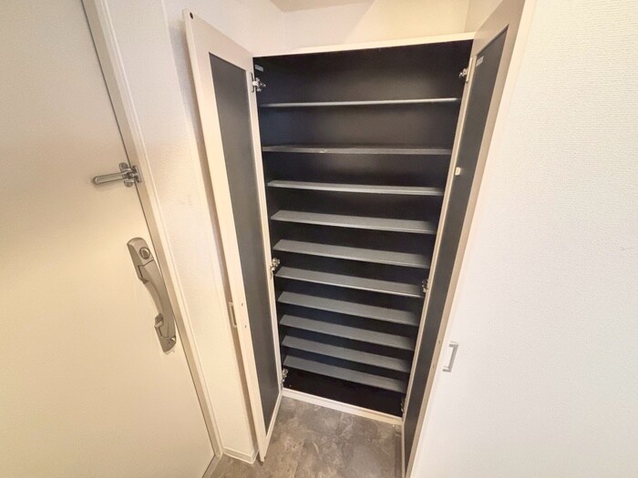 物件内観写真9　(収納)