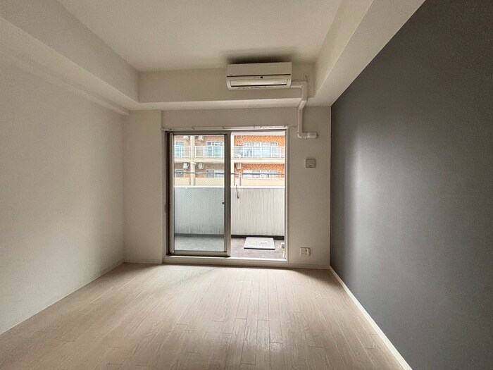 物件内観写真11　(居室)