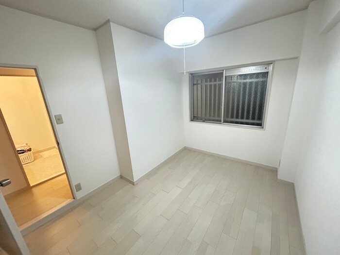 物件内観写真12　(居室)