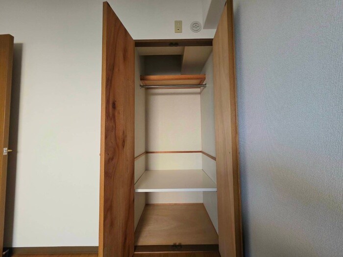 物件内観写真16　(収納)