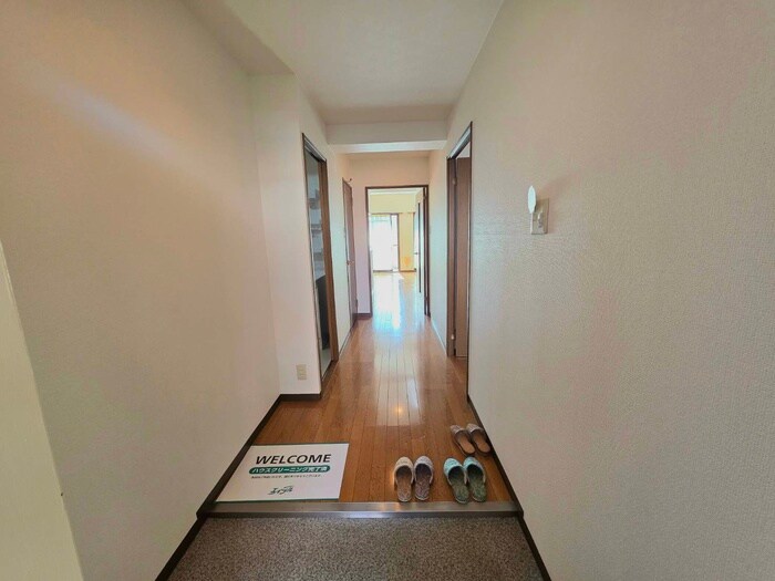 物件内観写真20　(玄関)