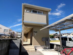 シャルムイースト外観写真