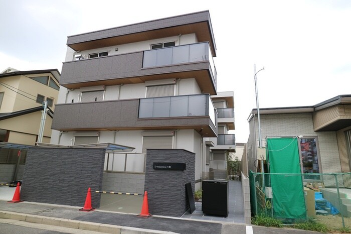 物件外観写真1　(外観写真)