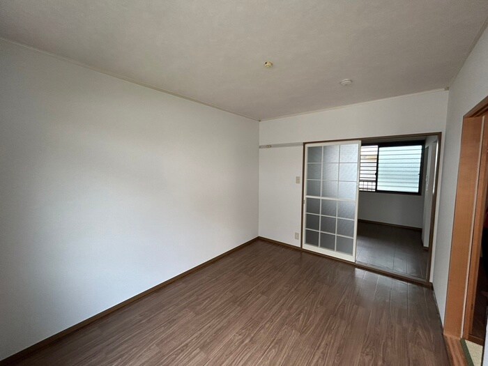 物件内観写真6　(居室)