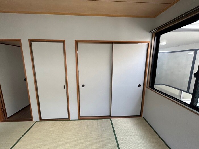 物件内観写真13　(収納)