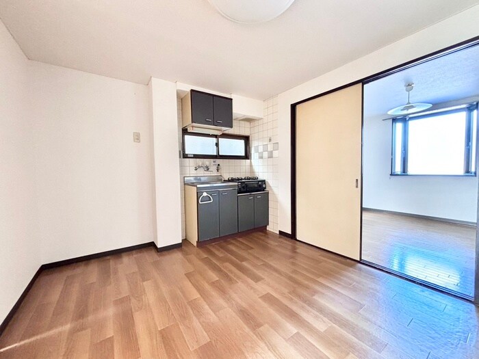 物件内観写真7　(居室)