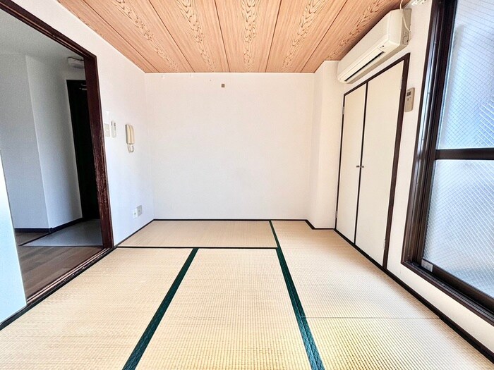 物件内観写真10　(居室)