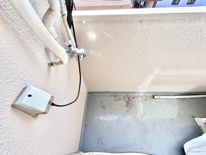 物件内観写真16　(洗濯機置場)