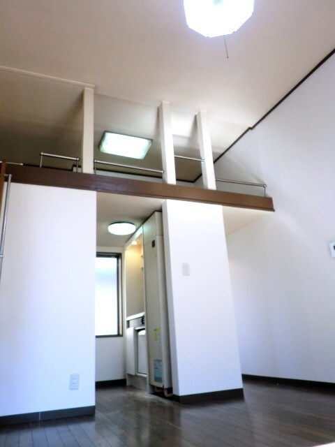 物件内観写真11　(ロフト)