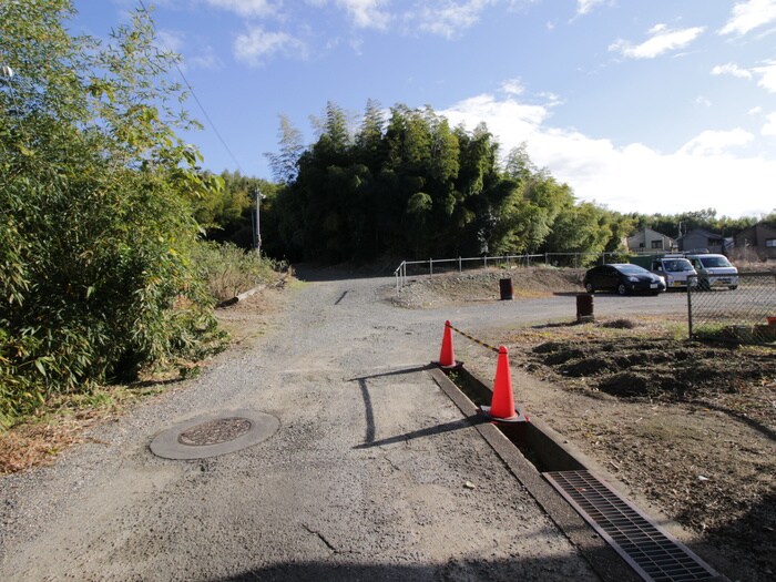 物件外観写真6　(周辺環境)